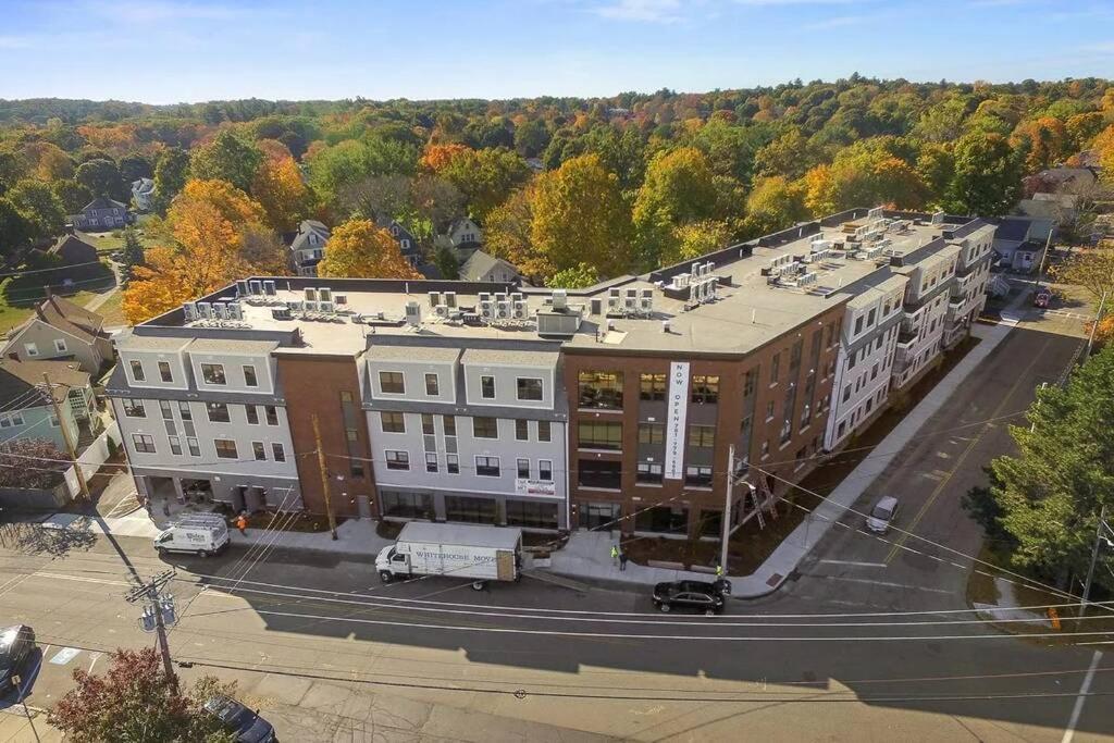 Luxury Apartment With Gym, Steps From Commuter Rail #4011 Reading Εξωτερικό φωτογραφία