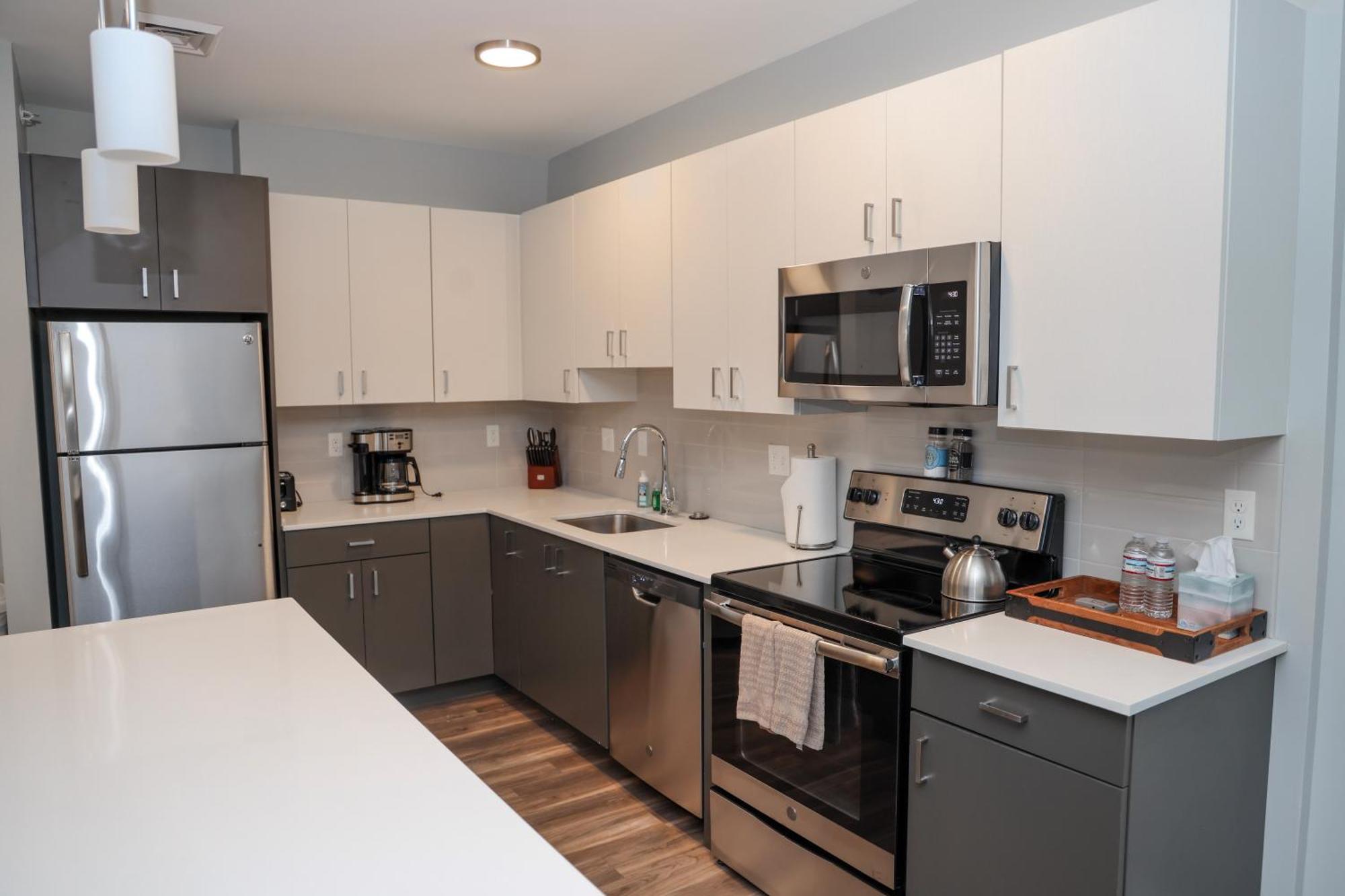 Luxury Apartment With Gym, Steps From Commuter Rail #4011 Reading Εξωτερικό φωτογραφία